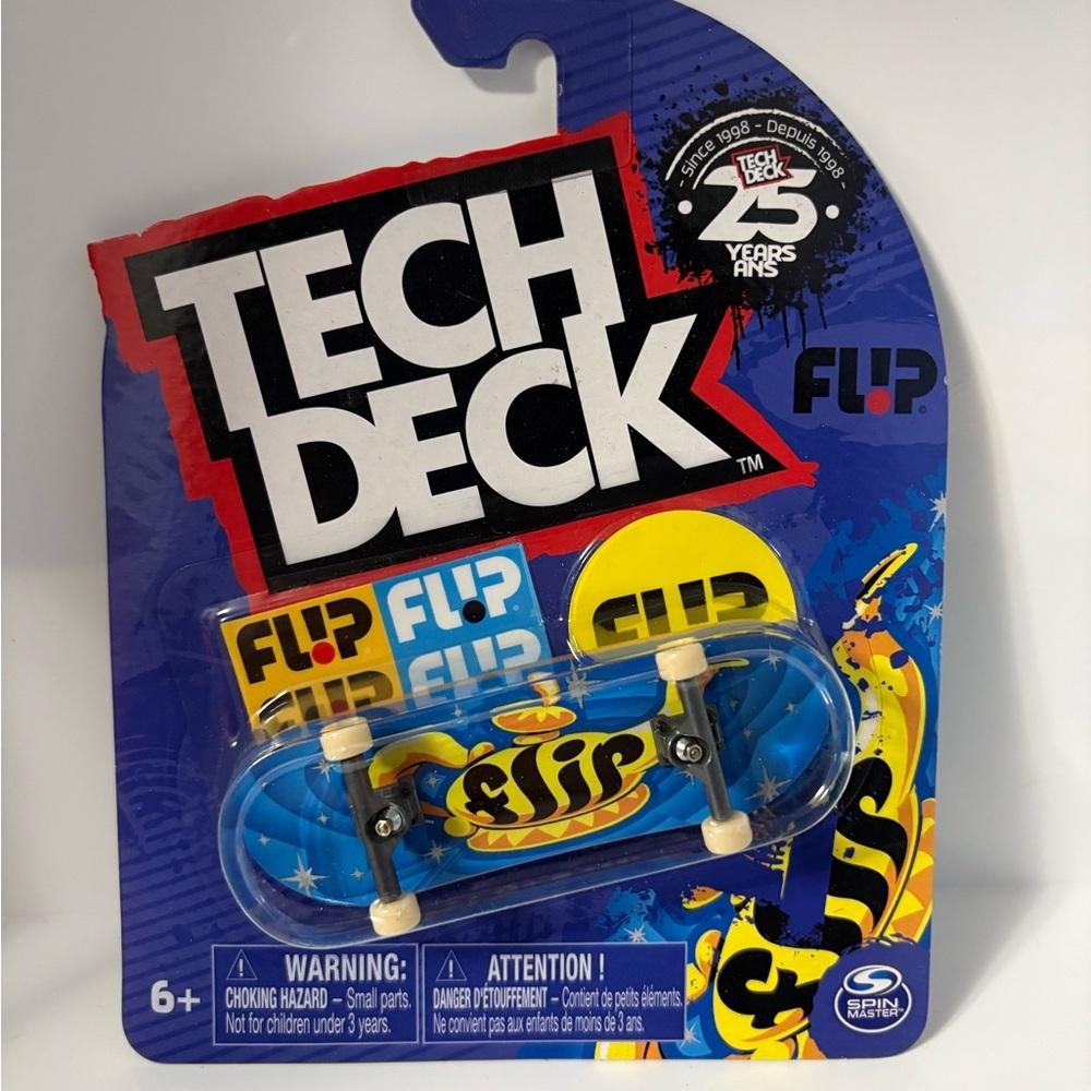 BRAND NEW SEALED 25 YEAR ANNIVERSARY TECH DECK FLIP SERIES